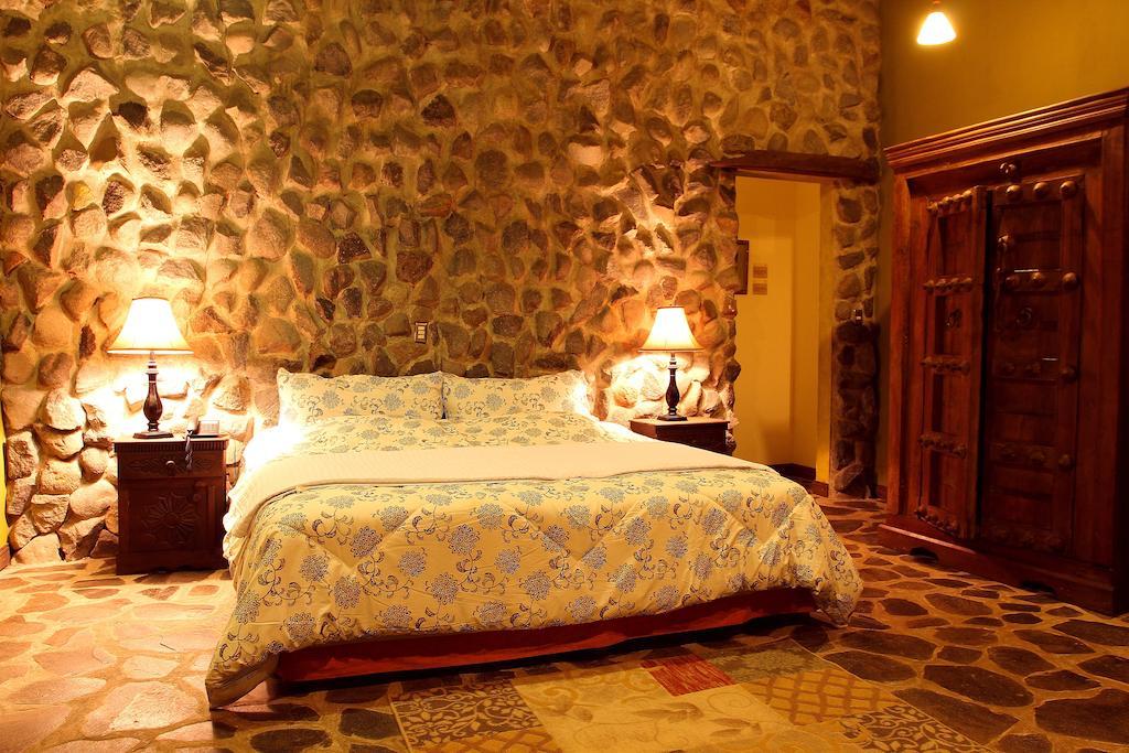 Hacienda La Isla Lodge Sarapiqui Phòng bức ảnh